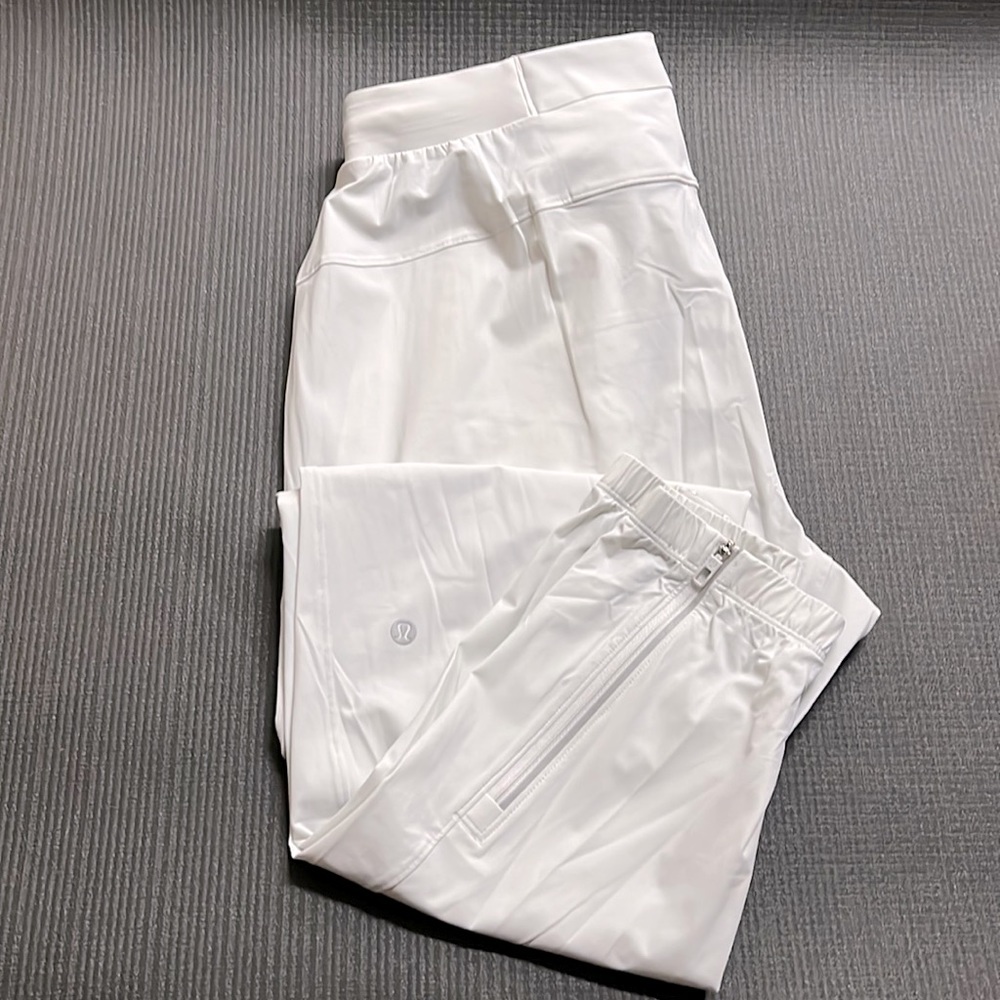 Lululemon joggers